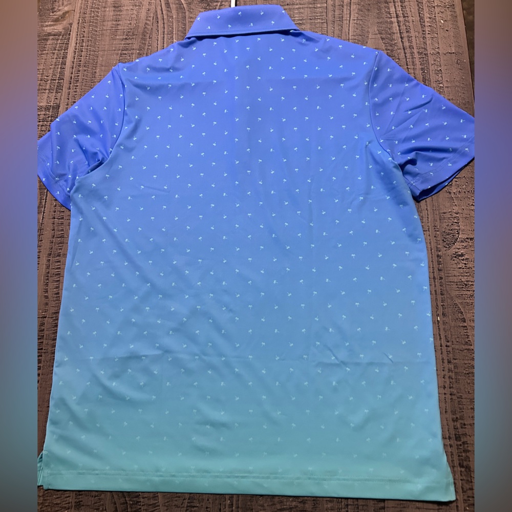 Stylish Blue Green Gradient Polo Shirt for Men Size Medium - Picture 10 of 11